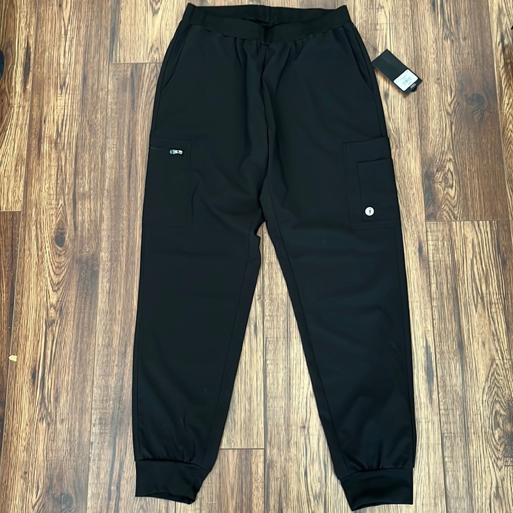 NWT scrubletics joggers